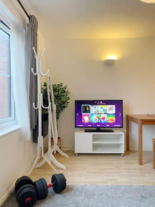 Colliers Wood 1 Bed South London Short Stay Mitcham Dış mekan fotoğraf